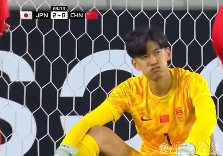 颜骏凌失误送礼 马特乌斯抢断破门得分